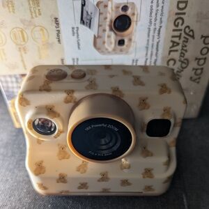 Digital Camera with Bear Pattern - Cream